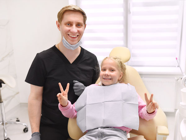 Дитяча стоматологія в Smile Story
